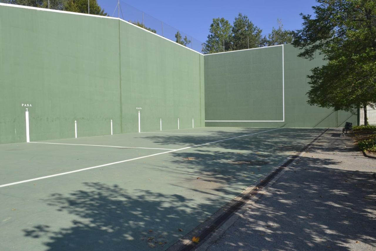 Apartamento Las Margas Golf Pirineo Aragones Sabinanigo Exterior photo